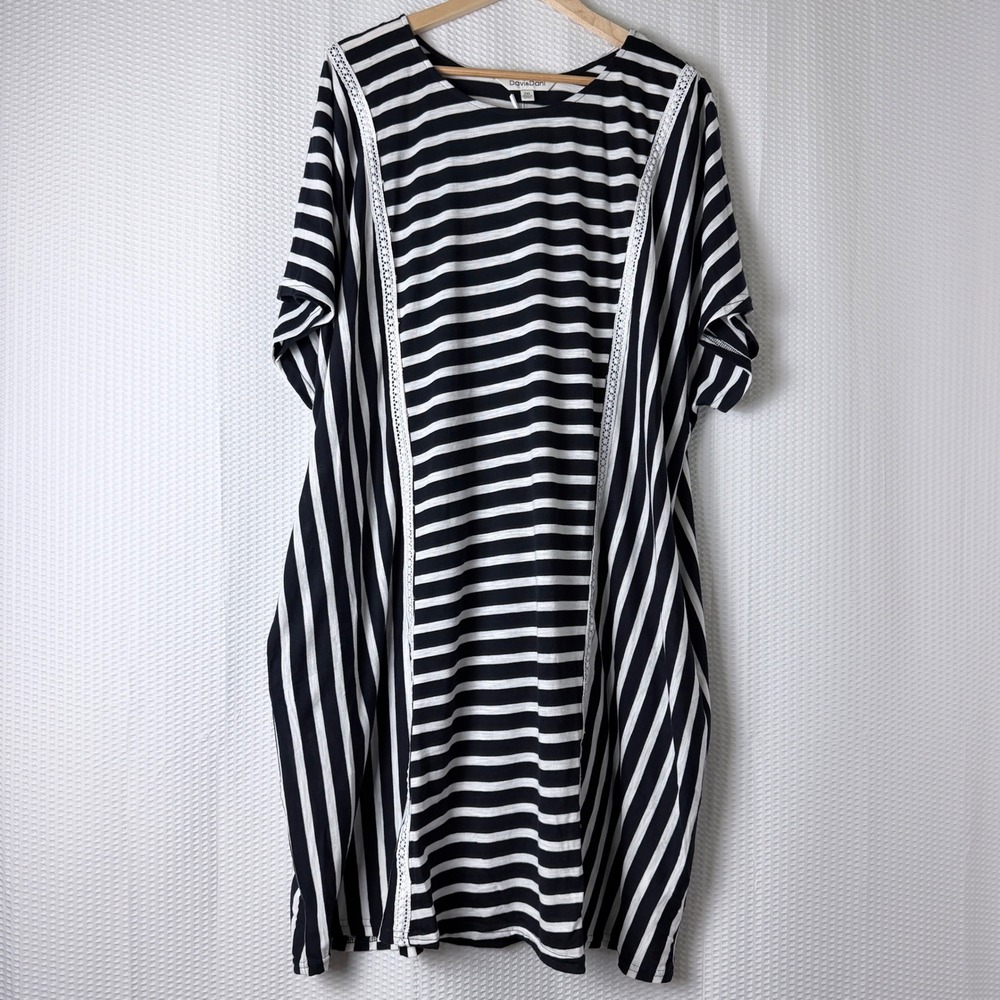 Davi & Dani Dress Women 2XL Navy Blue Striped Lace Trim Relaxed T-Shirt Pockets - Picture 2 of 13
